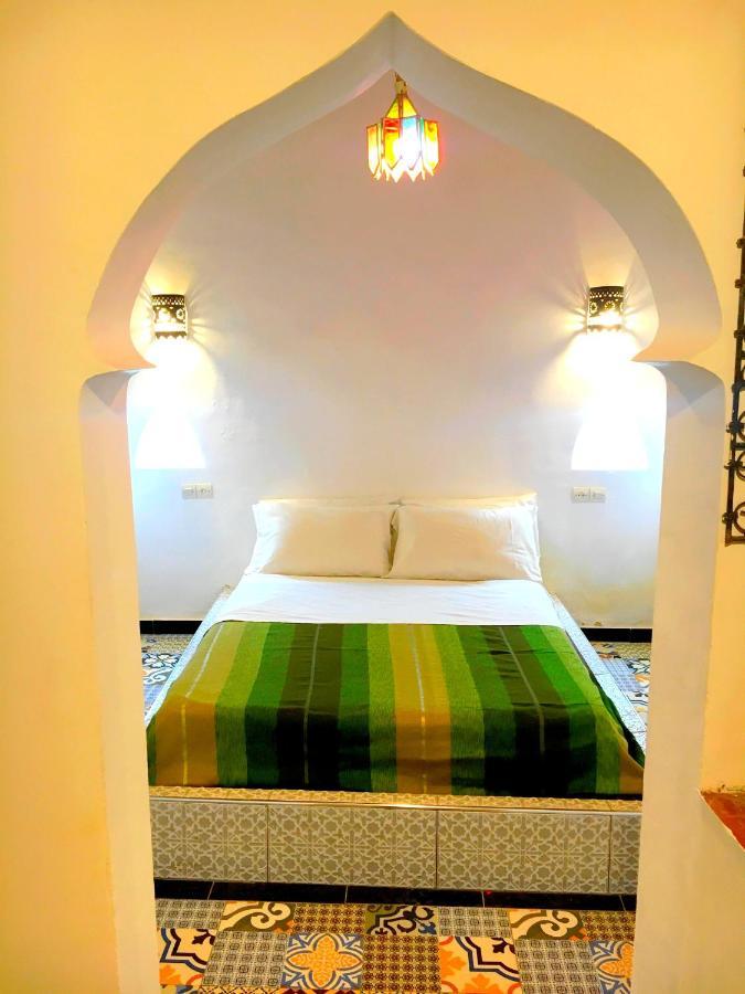 Готель Kasbah Tiriguioute Скура Екстер'єр фото